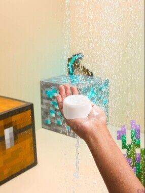 Lush X Minecraft Milk Bucket Shower Jelly 🥛🥛🥛